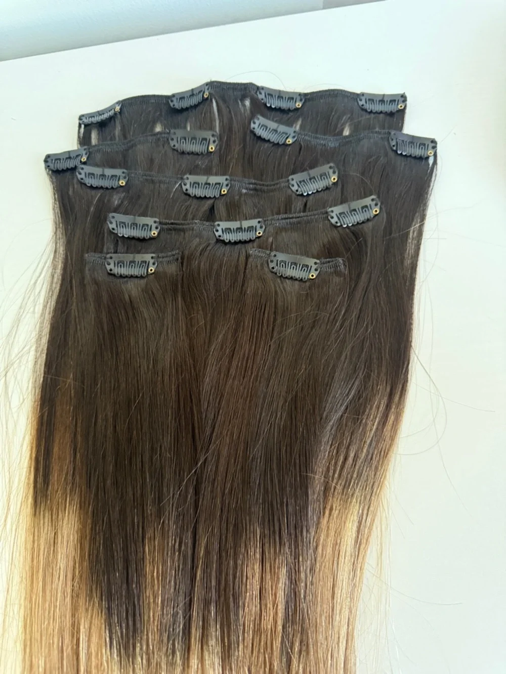 22” Clip-In Ombre Balayage human Hair Extensions - Dark Brown to Blonde 7 pcs